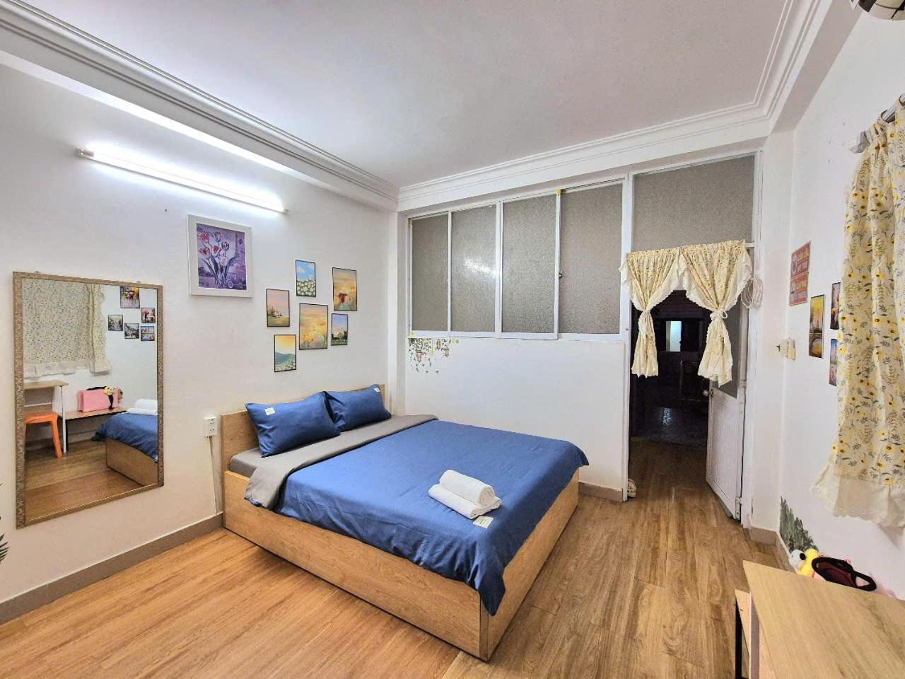 Ff Homestay - Layla House Хошимін Екстер'єр фото